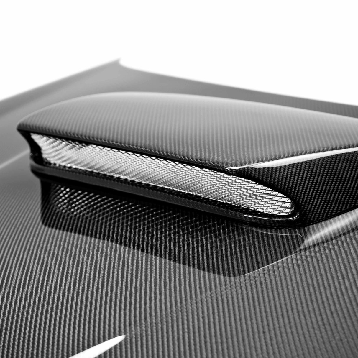 OE-style carbon fiber hood for 2006-2007 Subaru Impreza/WRX/STi