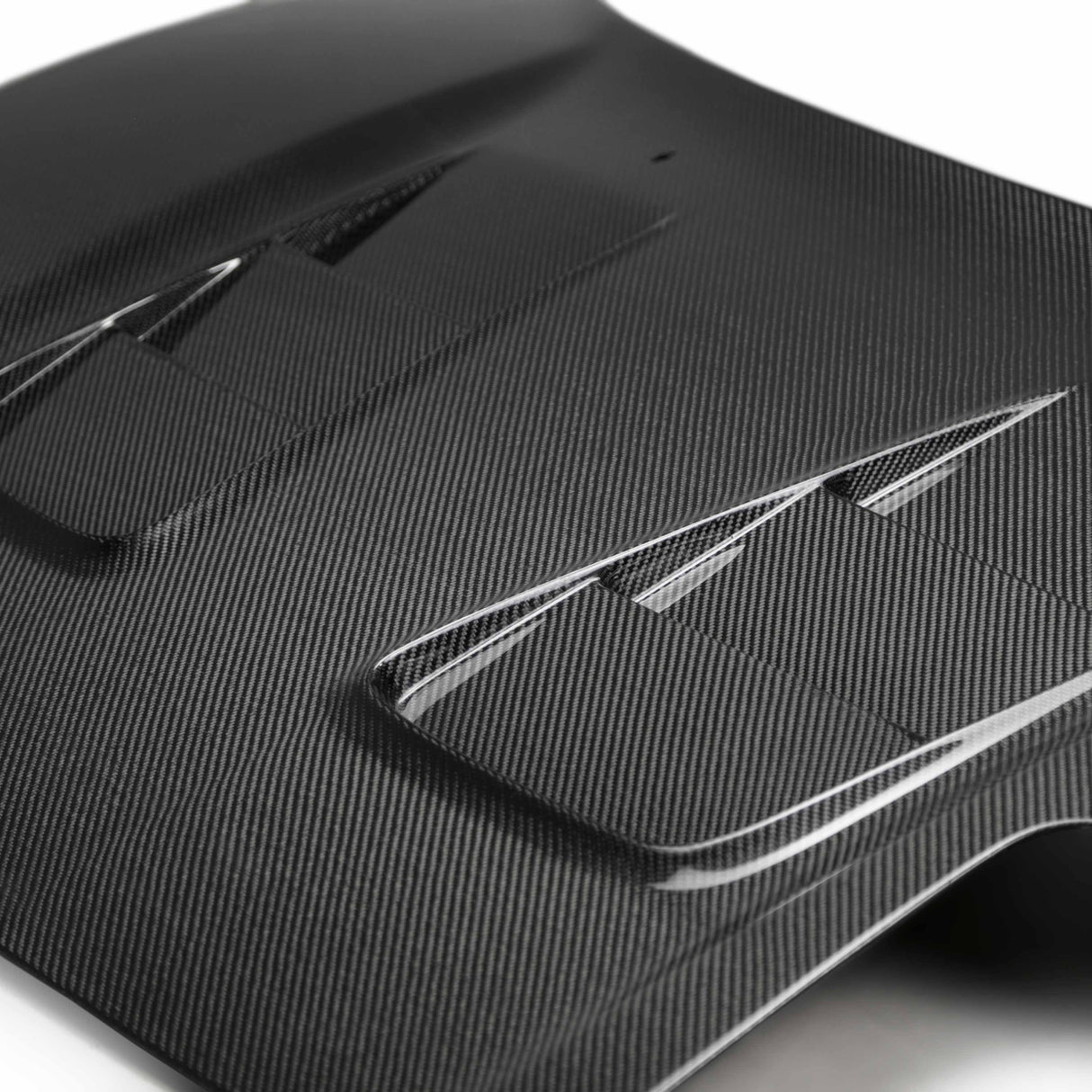 CW-style carbon fiber hood for 1991-2001 Acura NSX