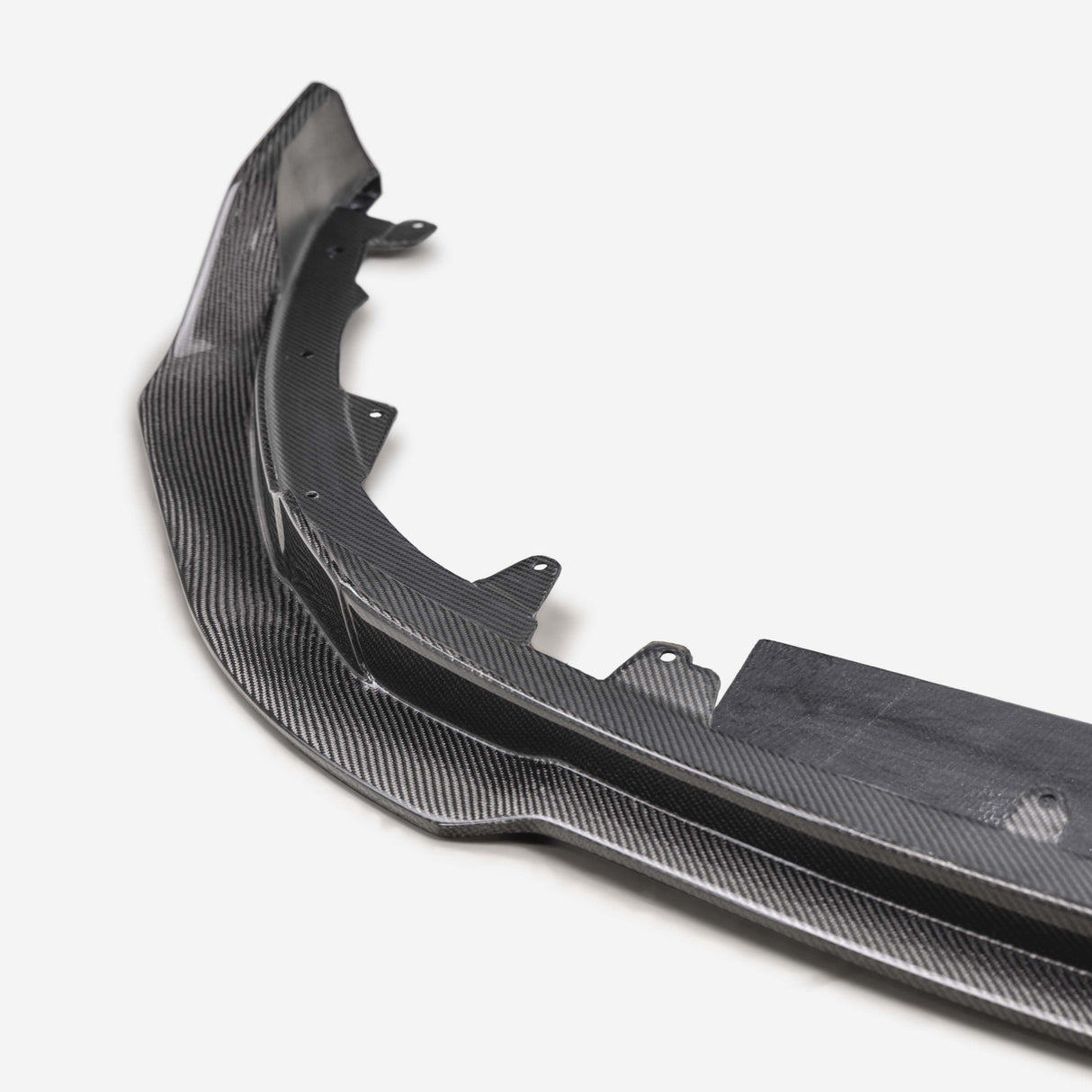 MB-style carbon fiber front lip for 2023-2024 Toyota Prius