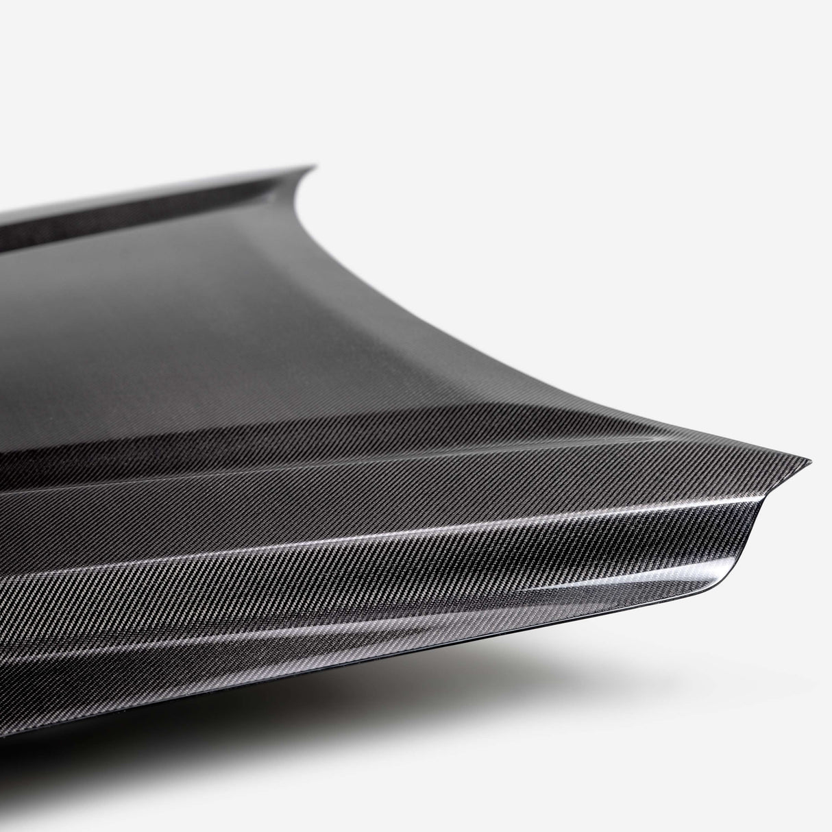 OE-style carbon fiber hood for 2022-2023 Toyota Tundra