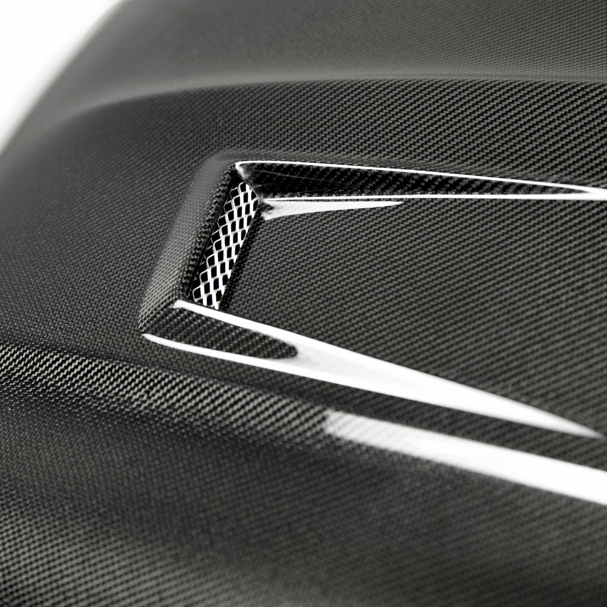 GT-style carbon fiber hood for 2012-2015 Mercedes Benz C63