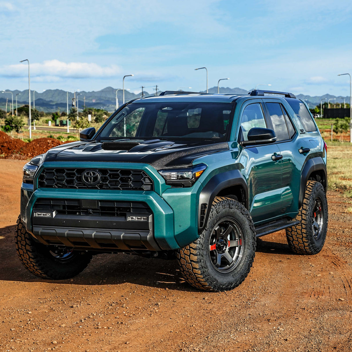 TS-style carbon fiber hood for 2024-2025 Toyota Tacoma and 2025 Toyota 4Runner