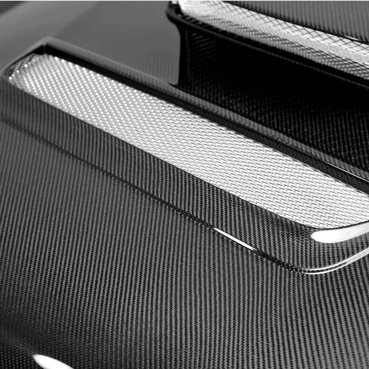 RC-style carbon fiber hood for 2002-2003 Subaru Impreza/WRX