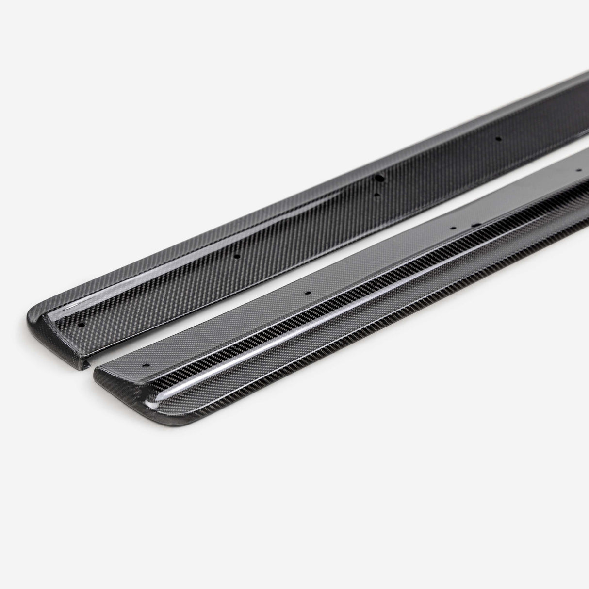 MB-style carbon fiber side skirts for 2023-2024 Nissan Z