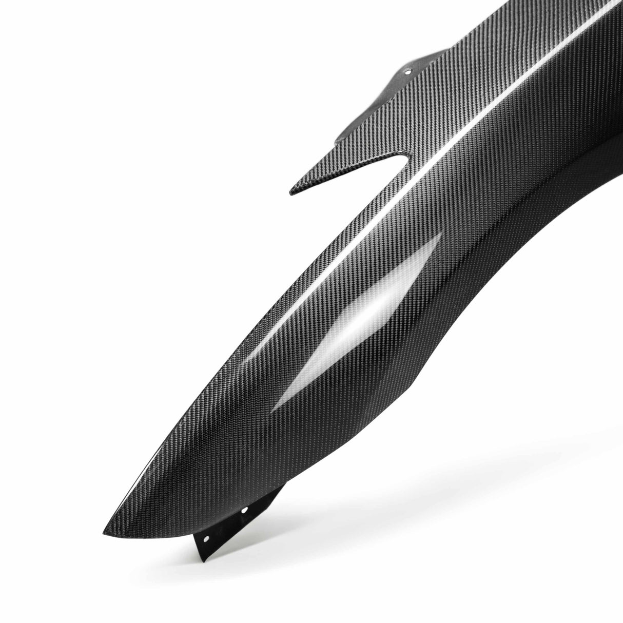 OE-style carbon fiber front fenders for 2009-2022 Nissan GTR