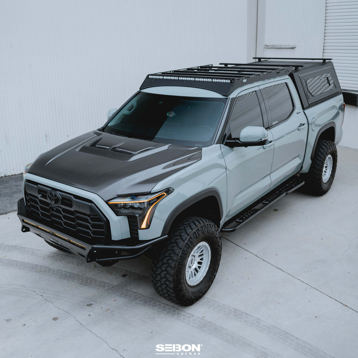 RR-style carbon fiber hood for 2022-2023 Toyota Tundra