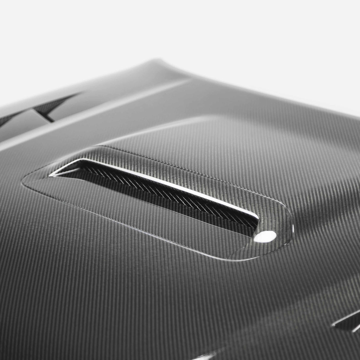 TS-style carbon fiber hood for 2010-2023 Toyota 4Runner