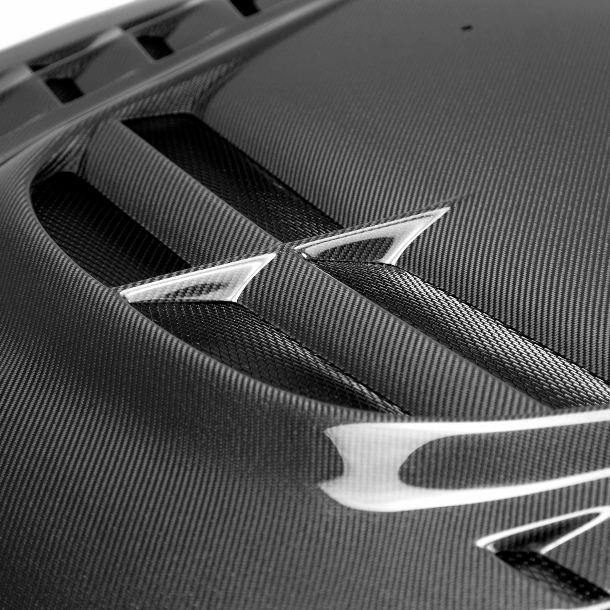 CWII-style carbon fiber hood for 2003-2006 Mitsubishi Lancer EVO