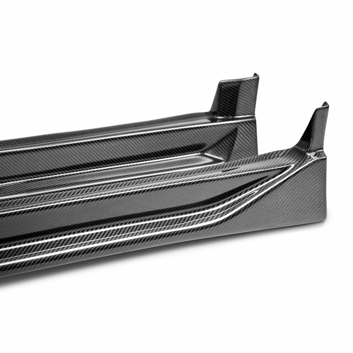 CW-style carbon fiber side skirts for 2004-2005 Subaru Impreza / WRX