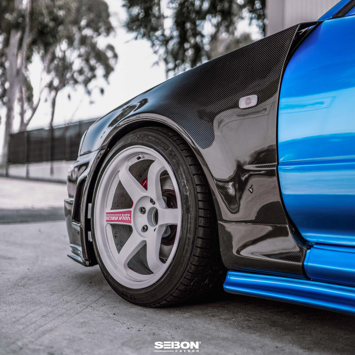 NSM-style carbon fiber fenders for 1999-2001 Nissan Skyline R34