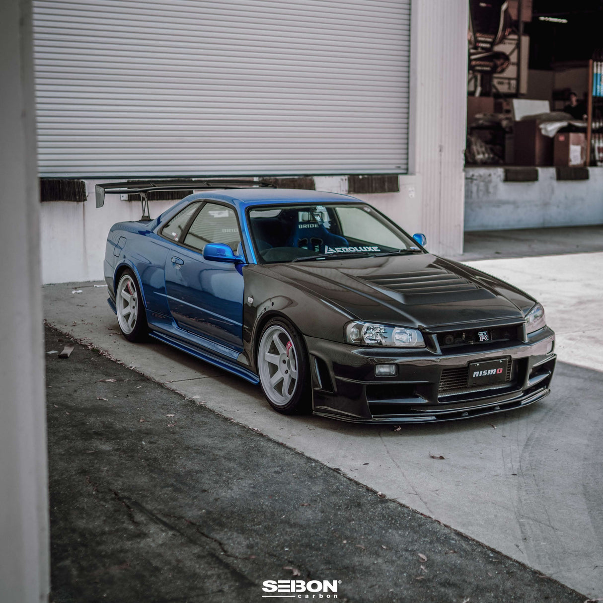 DS-style carbon fiber hood for 1999-2001 Nissan Skyline R34 GT-R