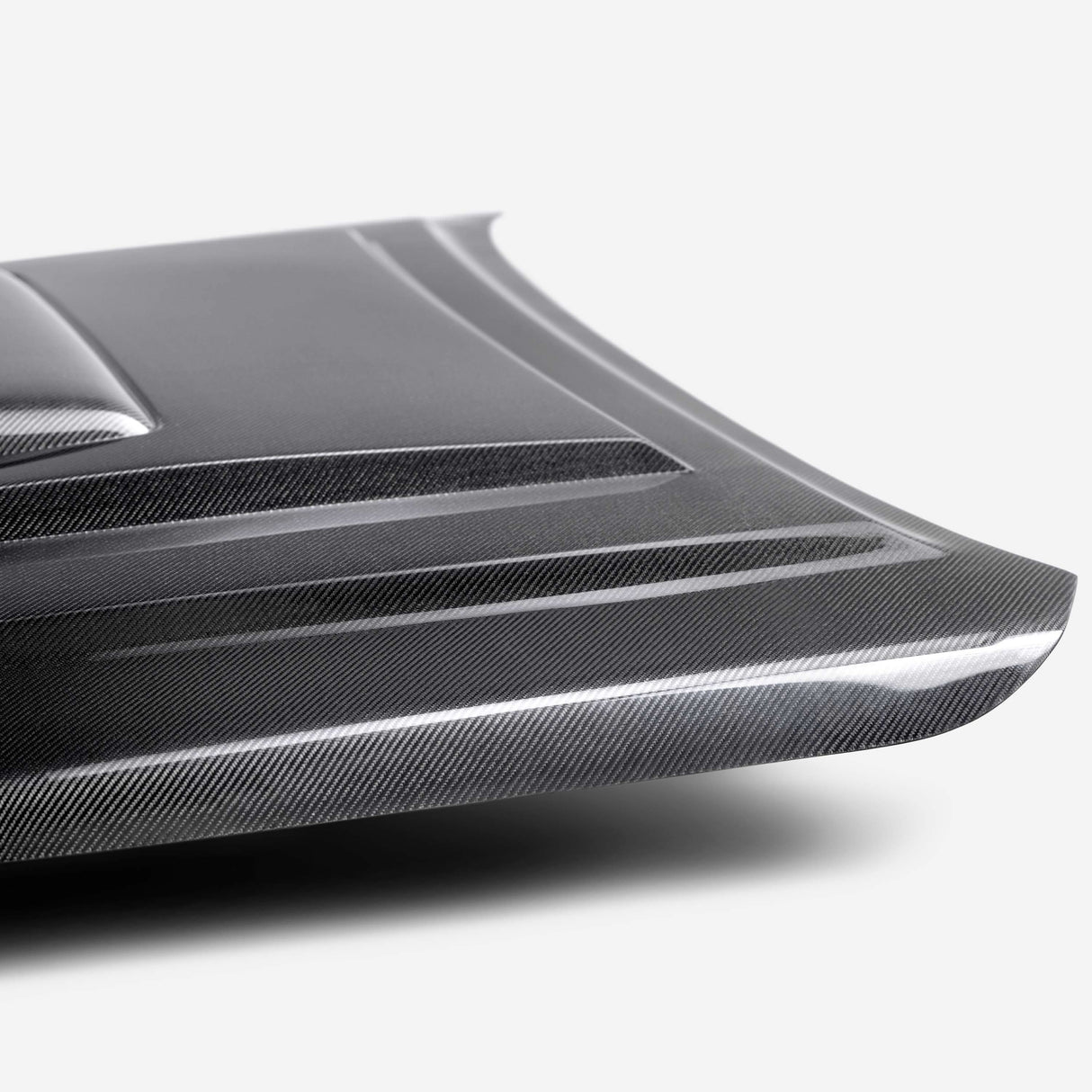 TR-style carbon fiber hood for 2022 Nissan Frontier