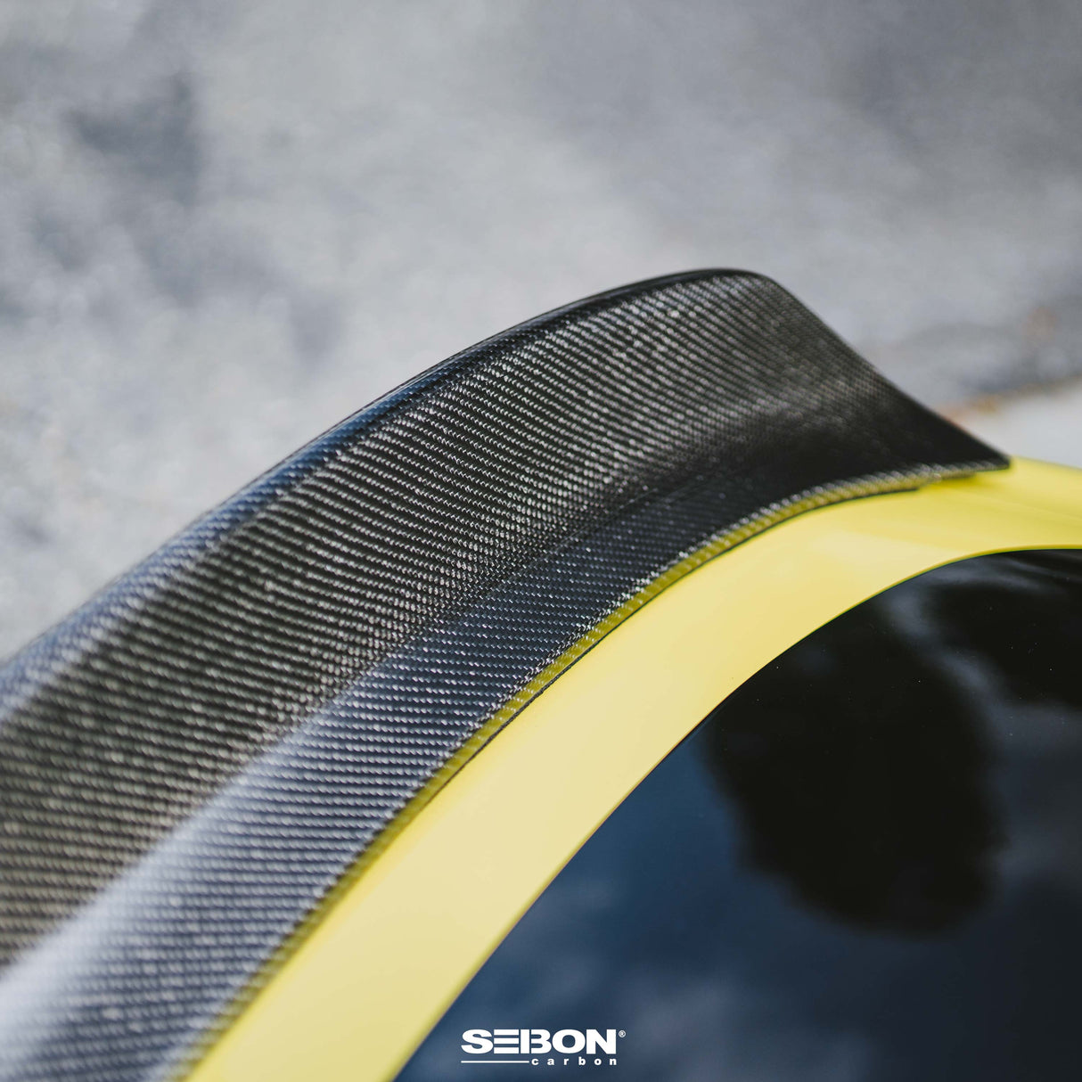 DA-style carbon fiber rear spoiler for 2023-2024 Nissan Z