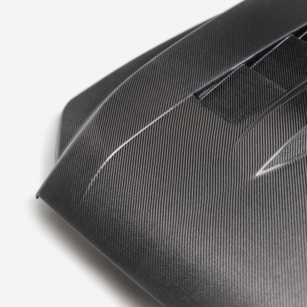 TS-style carbon fiber hood for 2024-2025 Toyota Tacoma and 2025 Toyota 4Runner