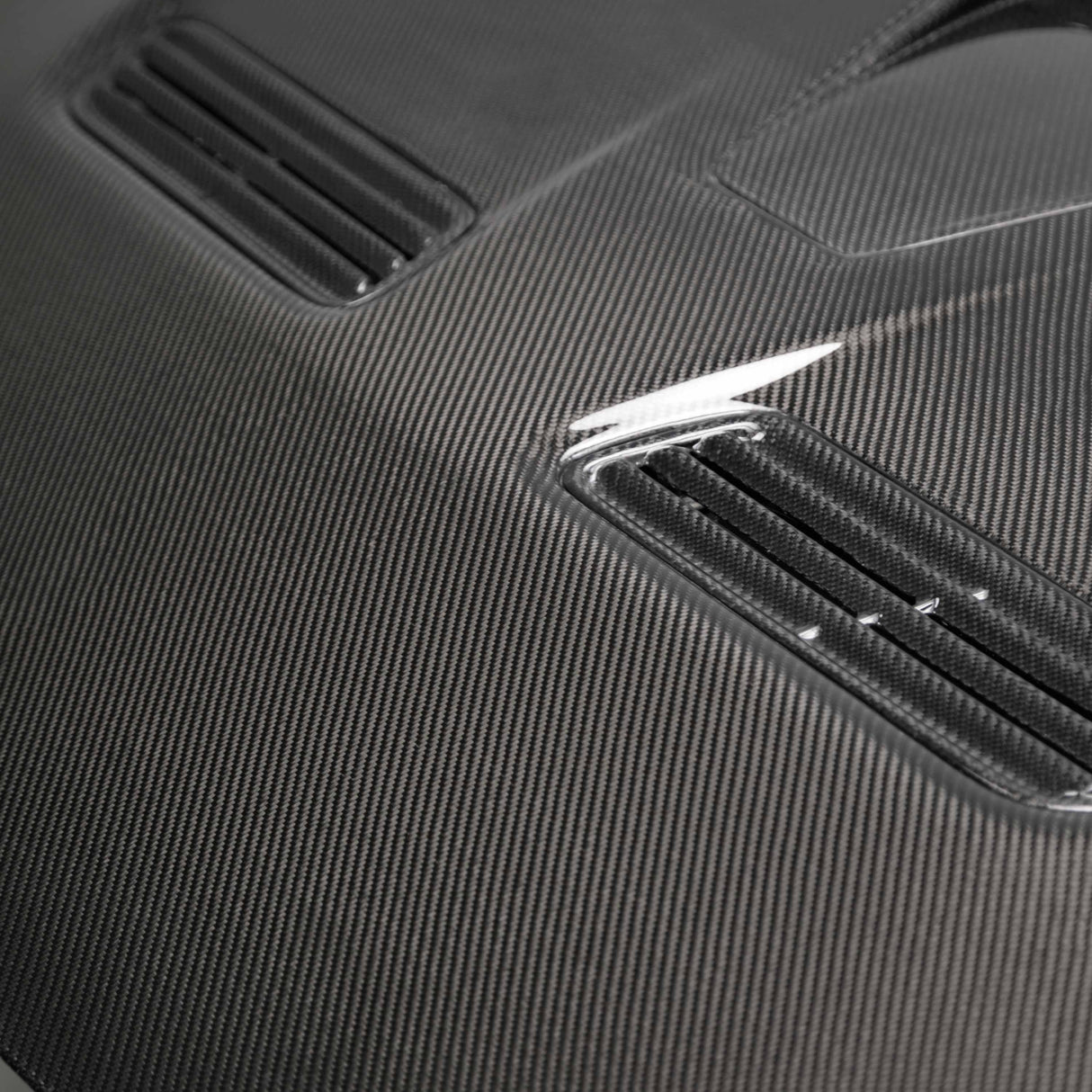 OE-style carbon fiber hood for 2008-2015 Mitsubishi Lancer EVO X