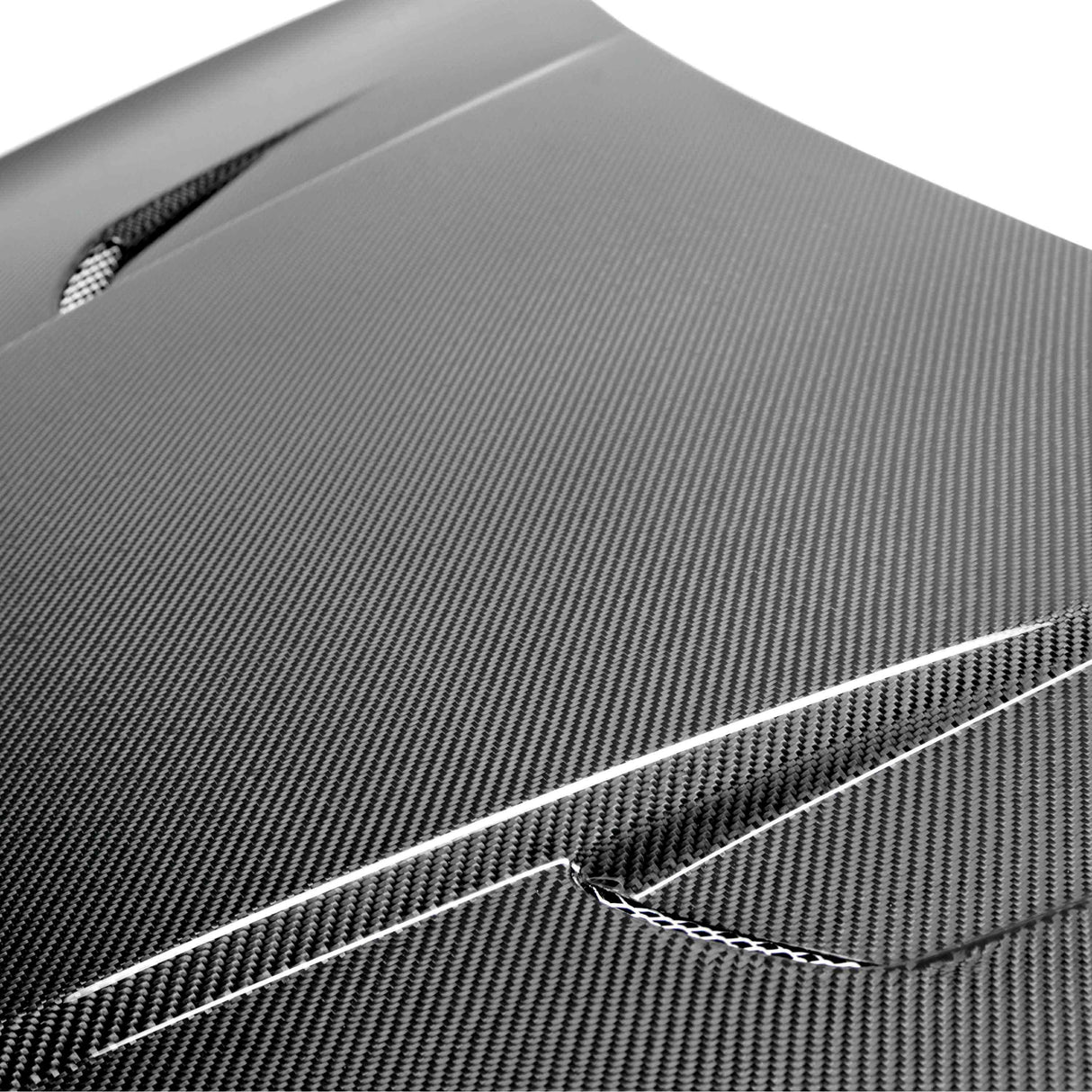 TM-style carbon fiber hood for 2015-2021 VW Golf MK7