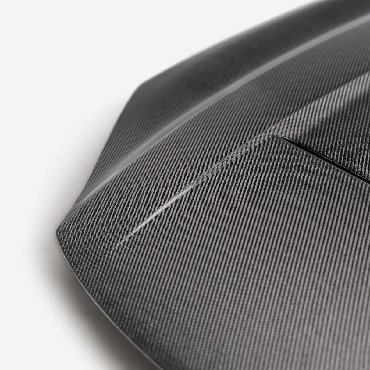 VT-style carbon fiber hood for 2023-2024 Toyota Prius