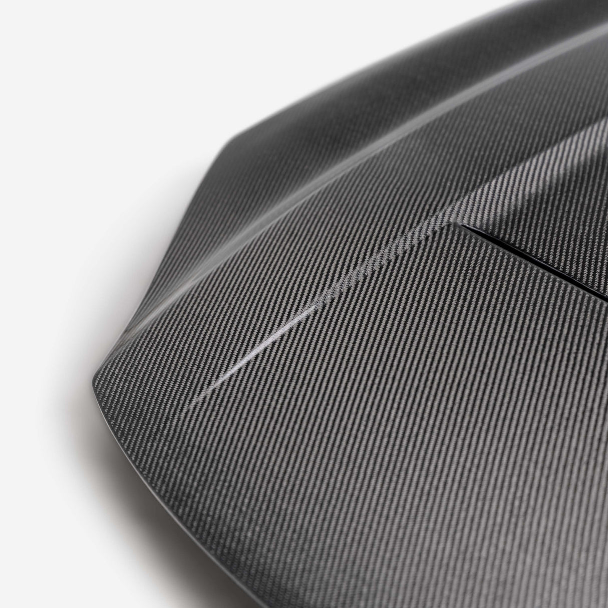 VT-style carbon fiber hood for 2023-2024 Toyota Prius