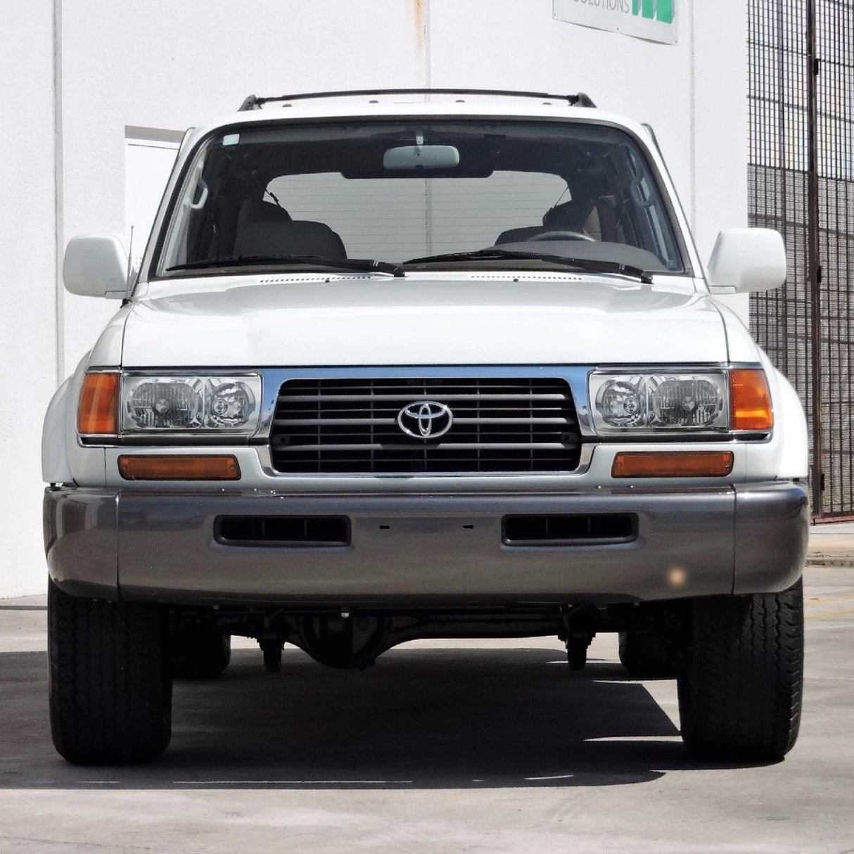 1991-1997 Toyota Land Cruiser FJ80 Crystal Chrome Headlights with Wiring