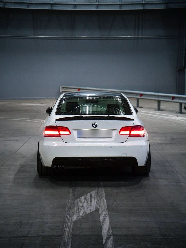 Carbon Fiber Rear Trunk Spoiler – BMW E92 Coupe & M3 (2006–2012)