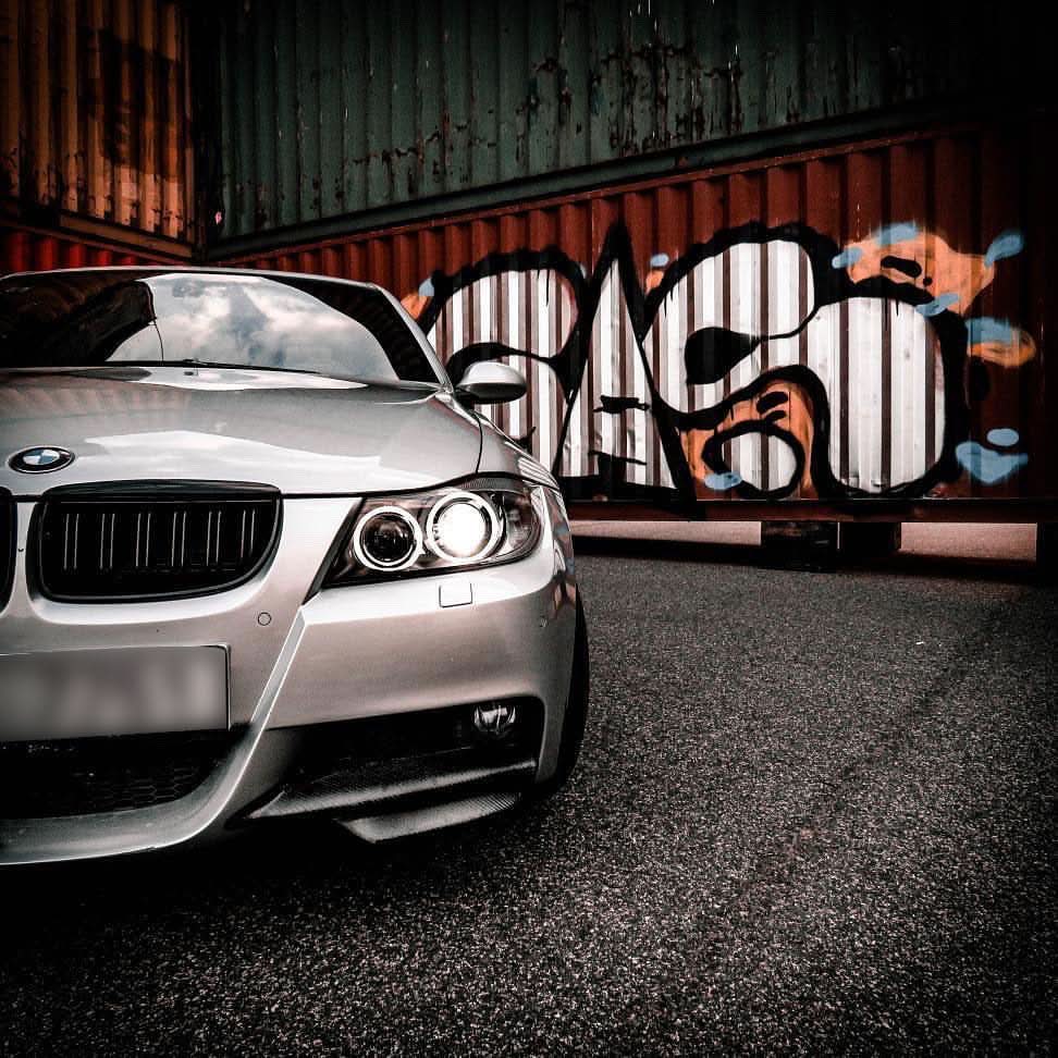 Carbon Fiber Front Splitter Apron – BMW E90 M-Tech (2004–2011)