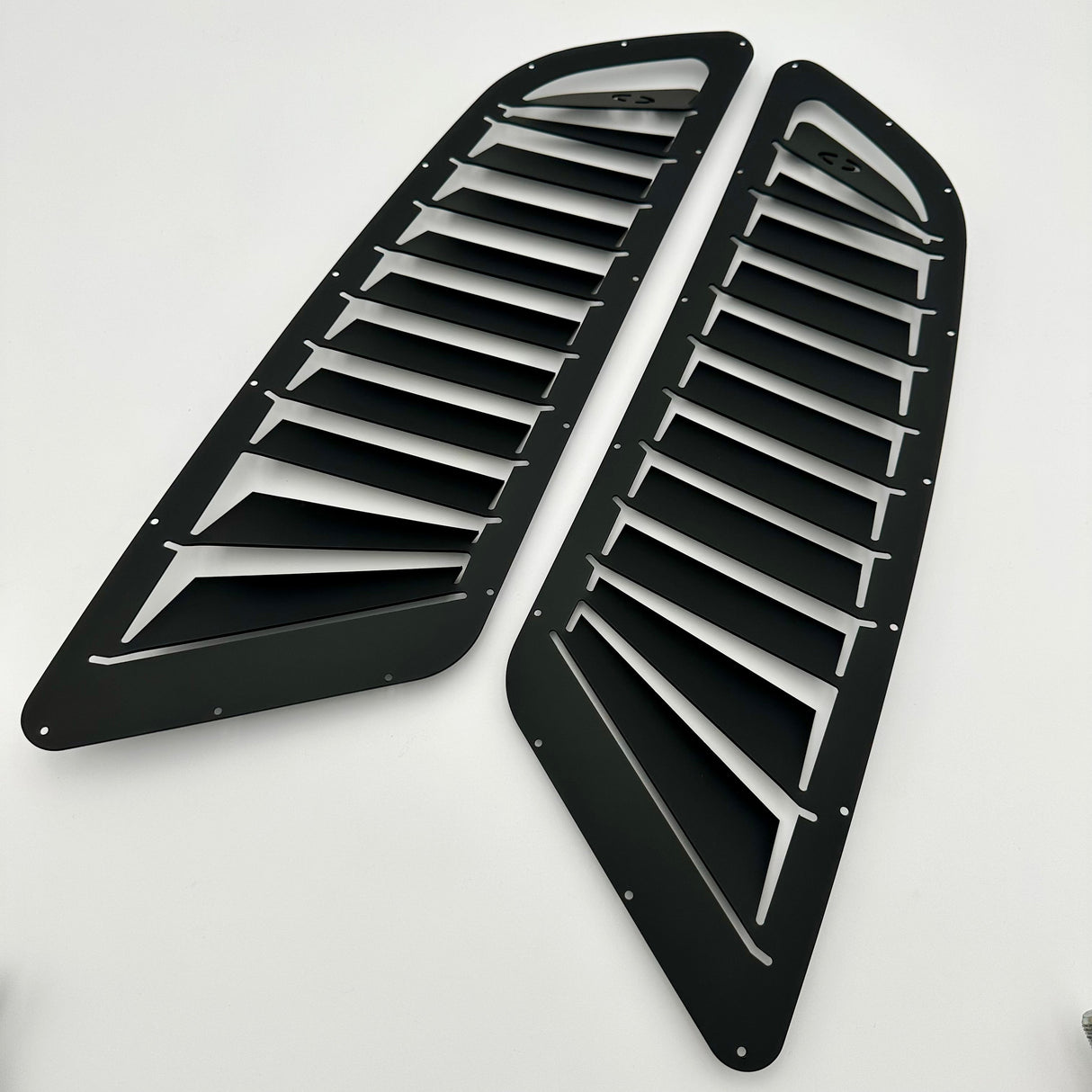 Mustang GT 15-17 Hood Vents (Stage 2)