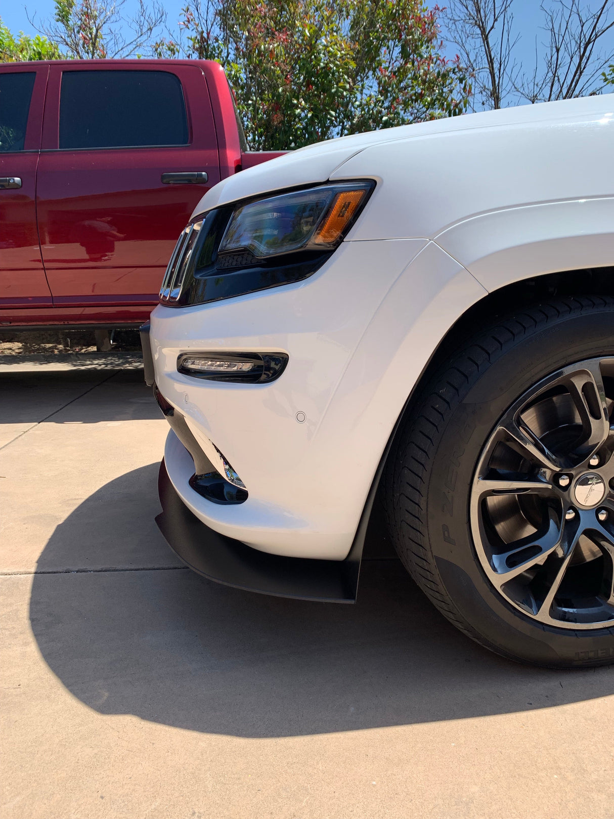 Jeep 11-16 Grand Cherokee SRT Splitter