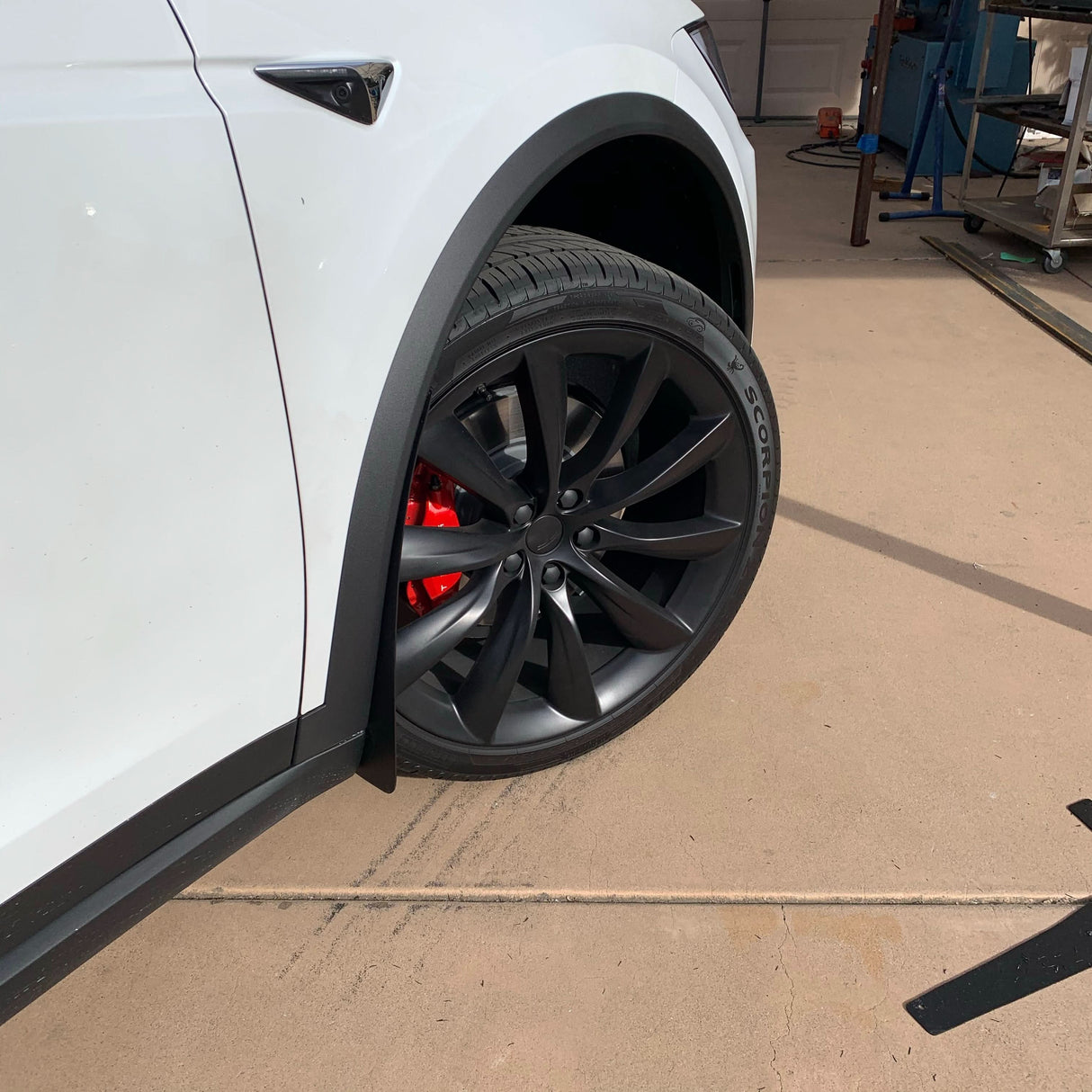 Tesla 15-22 Model X Standard Rock Guards