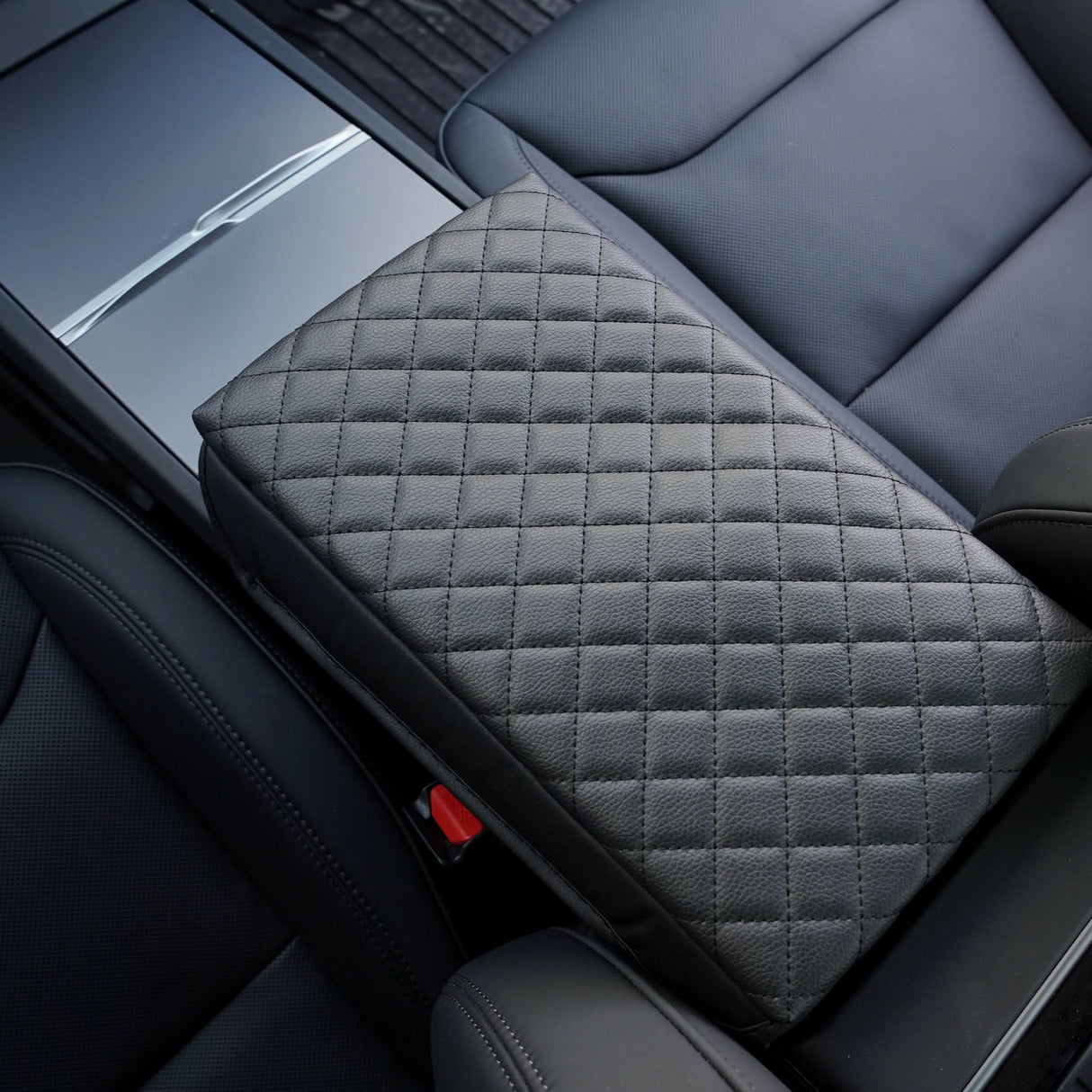 Leather Armrest Cover for Tesla Model 3 Highland / Model Y Juniper