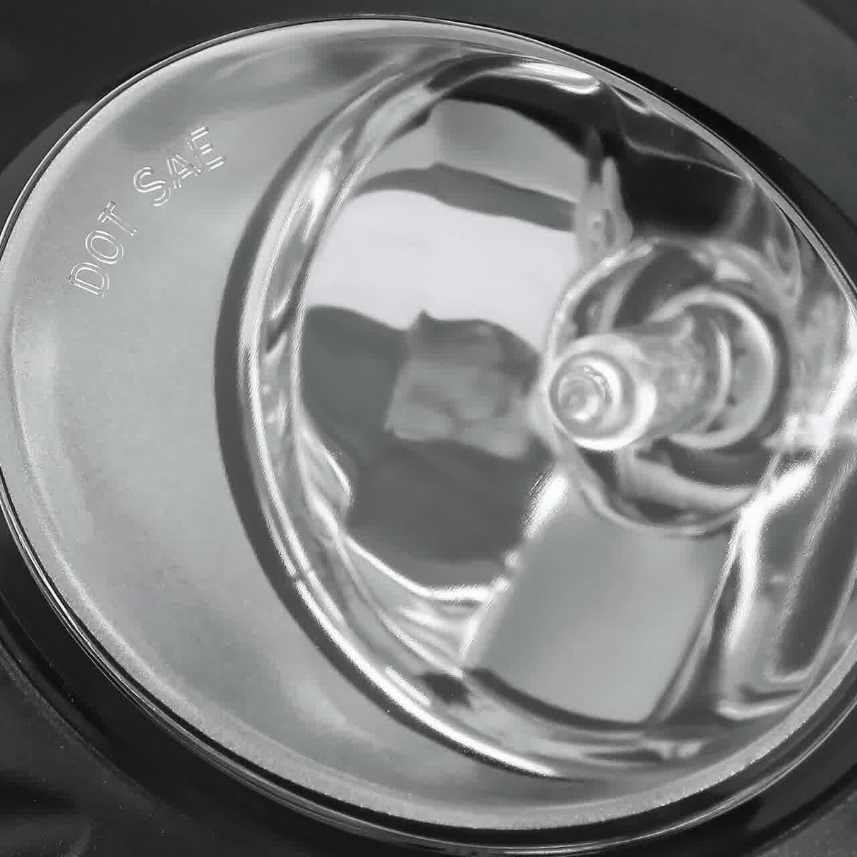 Spec-D Fog Lights Nissan Altima Sedan (2016-2017) Chrome Housing - Clear - OEM or SMD LED Projector