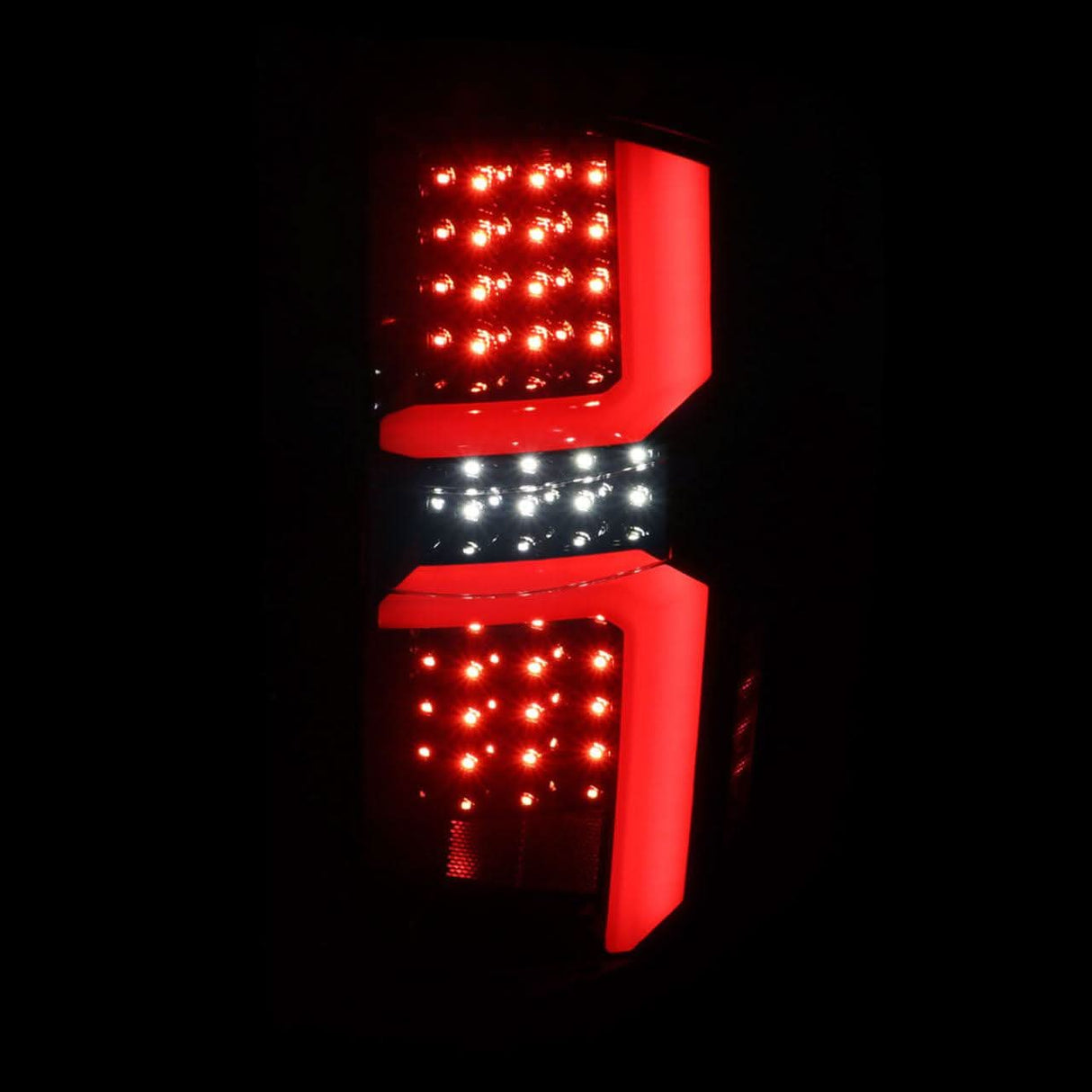 Spec-D LED Tail Lights Silverado 1500 (07-13) 2500 3500 (07-14) w/ LED Bar - Black / Clear
