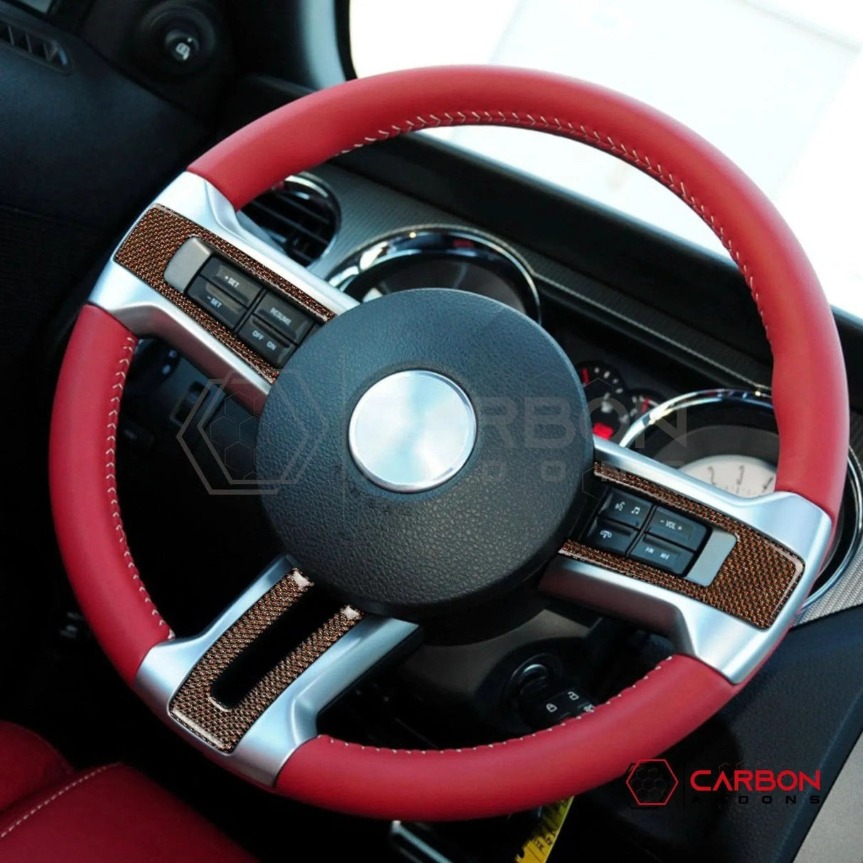 Mustang 2010-2014 Reflective Carbon Fiber Steering Wheel Trim Overlay