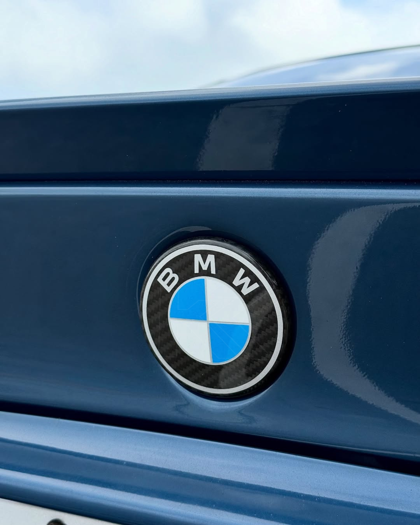 BMW Roundel Emblem Covers - Full Carbon Fiber