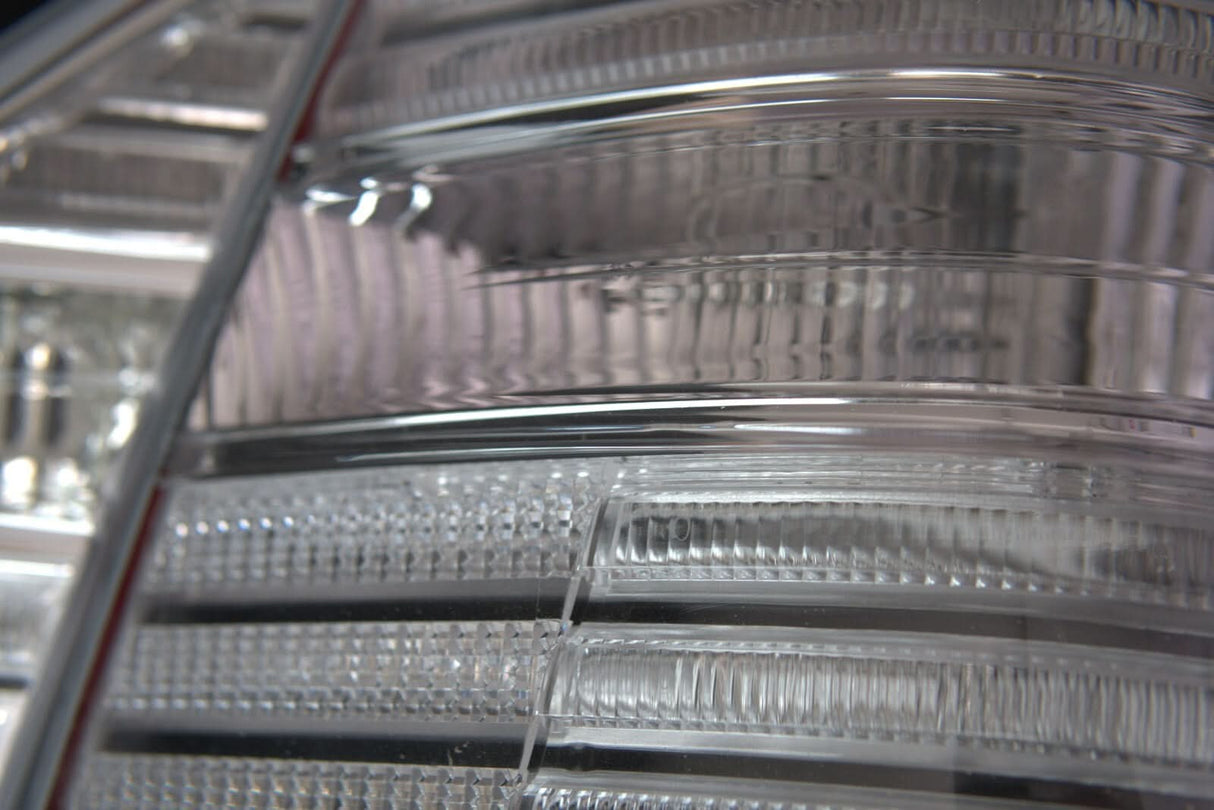 2004 - 2006 LEXUS LS430 UCF31 ALL CLEAR TAILLIGHT LENSES