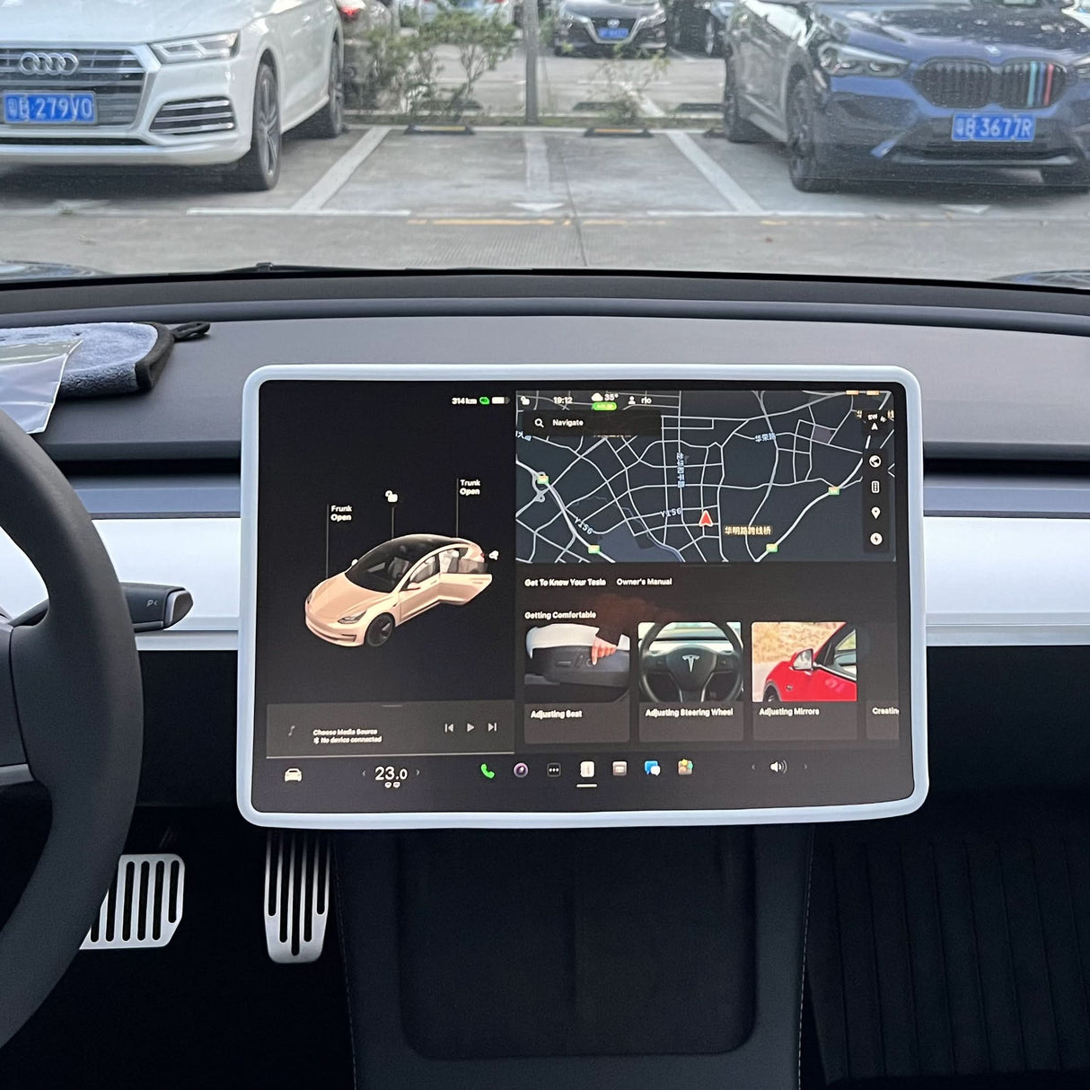 Silicone 15.6" Central Screen Protector Frame for Model 3 / Y