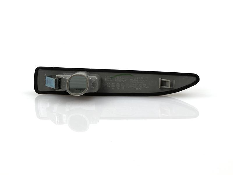 2002-2008 Bmw E65 / E66 7 Series Smoke Side Marker Lights