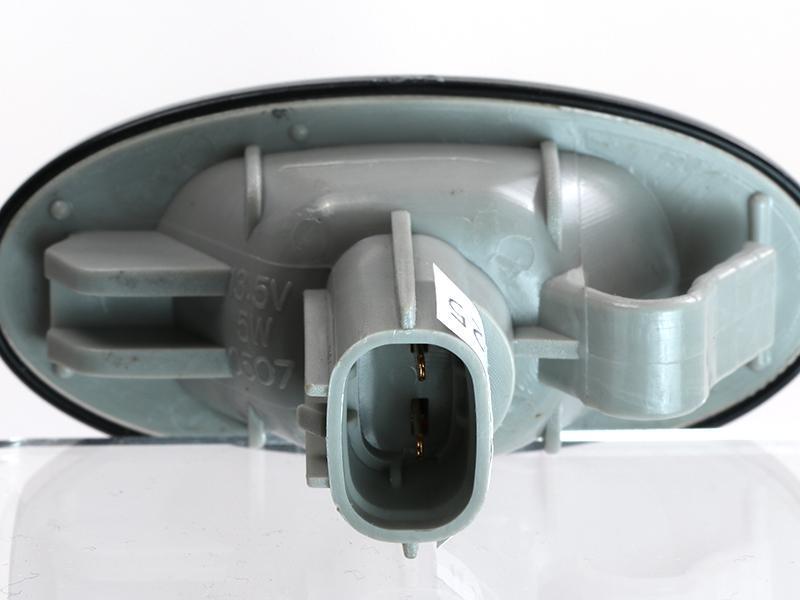 2004-2009 Mazda 3 Smoke Fender Side Marker