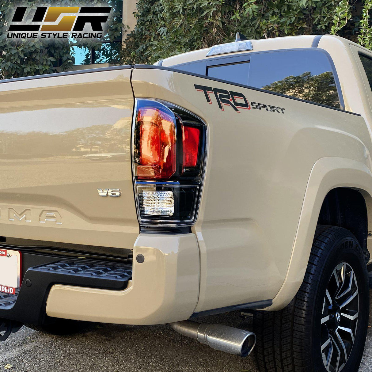 2016-2022 Toyota Tacoma TRD Pro Style Black/Clear Tail Lights Set