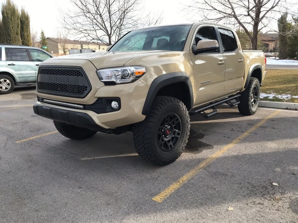 32" Lower Bumper Flush Slim Light Bar Kit For 2016-2023 Toyota Tacoma