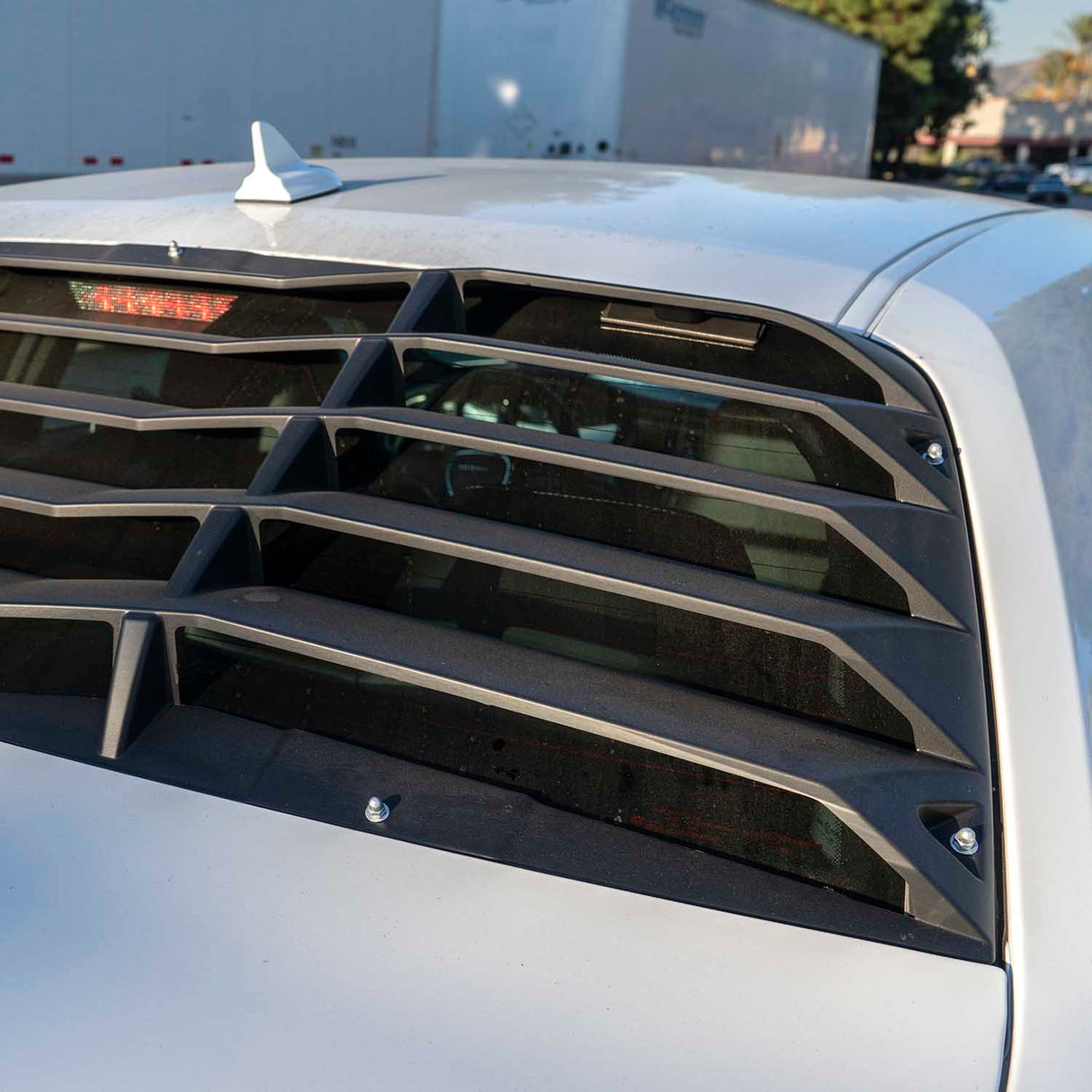 2008-2023 Dodge Challenger LV Style Rear Window Louvers - Vicrez
