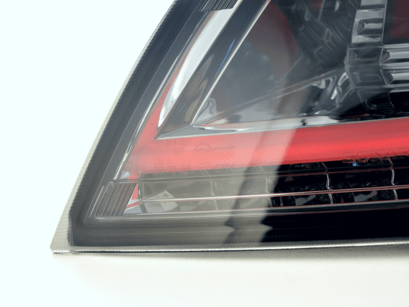 Audi TT 8J Black Dynamic LED Tail Lights (2006-2014) - K2 Industries