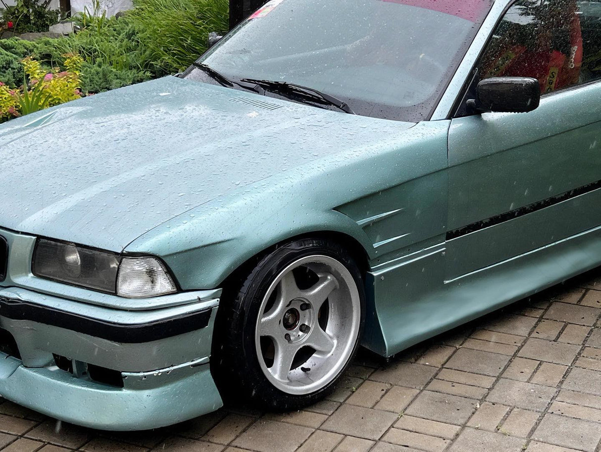 BMW E36 Vented Front Over-Fenders (1990-1999) - K2 Industries