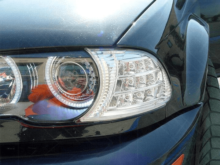 BMW E46 2D/Cabrio Crystal Clear Screw On LED Corner Lights (2002-2003) - K2 Industries
