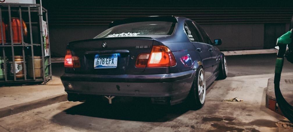 BMW E46 Sedan Series 3 Black HM Roof Spoiler (1998 - 2006) - K2 Industries