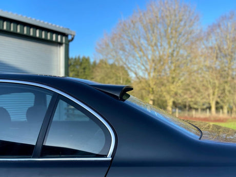 HM E39 Sedan Roof Wing - K2 Industries