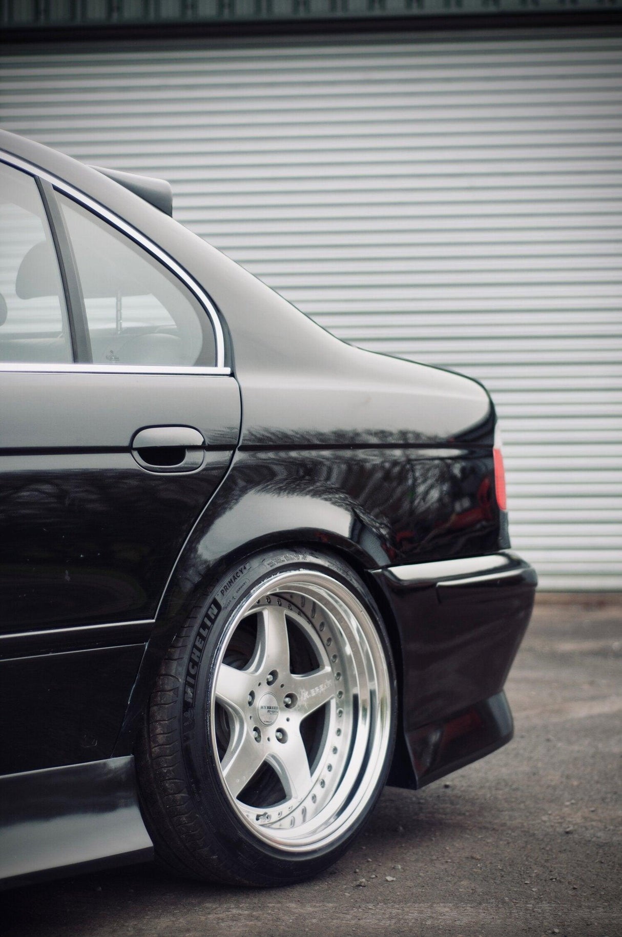 HM E39 Sedan Roof Wing - K2 Industries