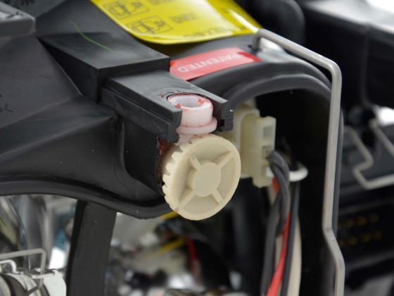 Volkswagen Golf 4 Type 1J Chrome Headlight Set (1998-2003) - K2 Industries