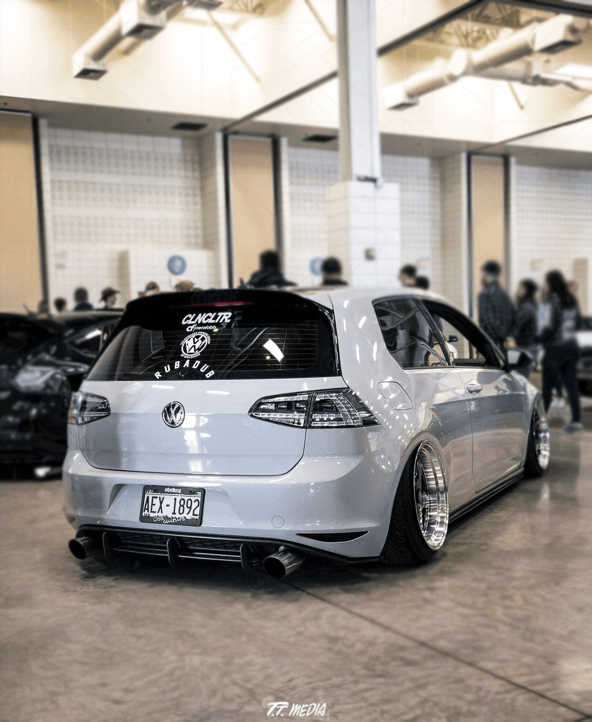 Volkswagen MK7 Golf/GTI/R - Clear/Black LED Tail Lights for Halogen Models (2012-2017) - K2 Industries