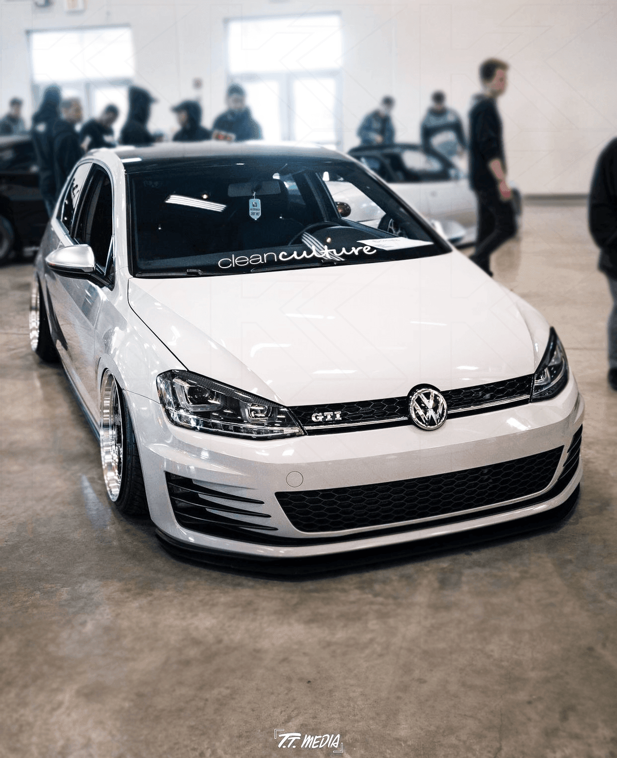 Volkswagen MK7 Golf/GTI/R - Clear/Black LED Tail Lights for Halogen Models (2012-2017) - K2 Industries