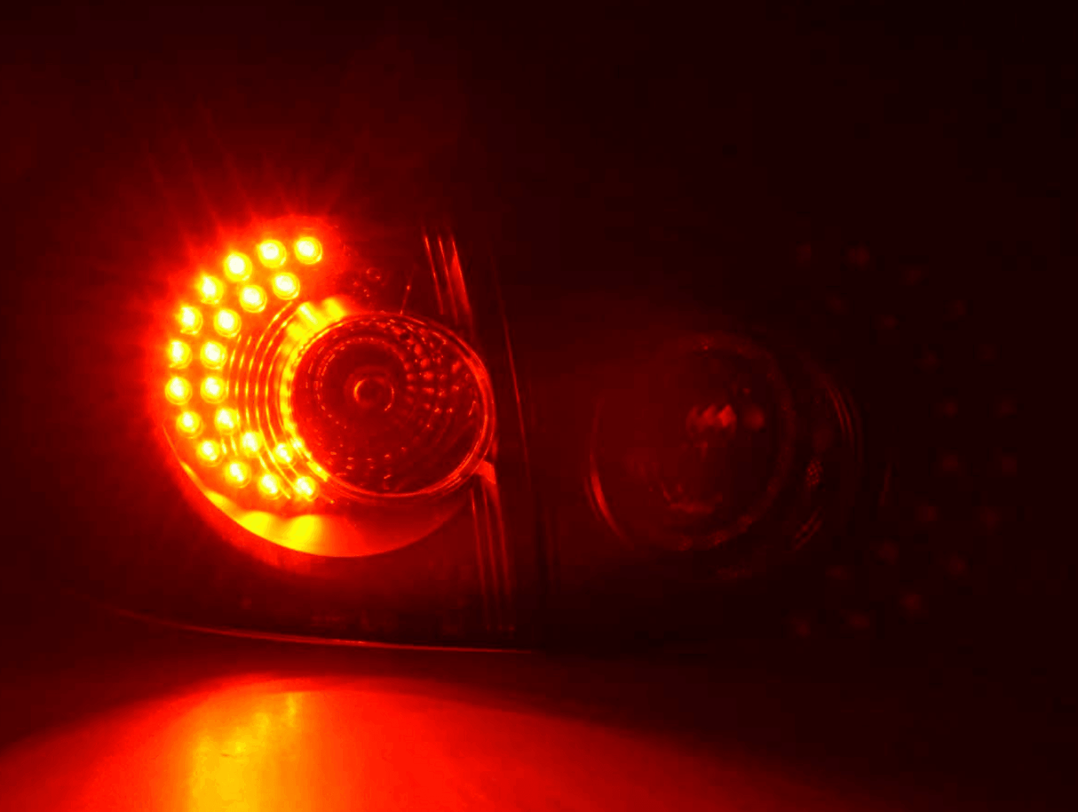 VW Golf 5 Mk5 OEM Style Red Tail Lights (2003-2008) - K2 Industries